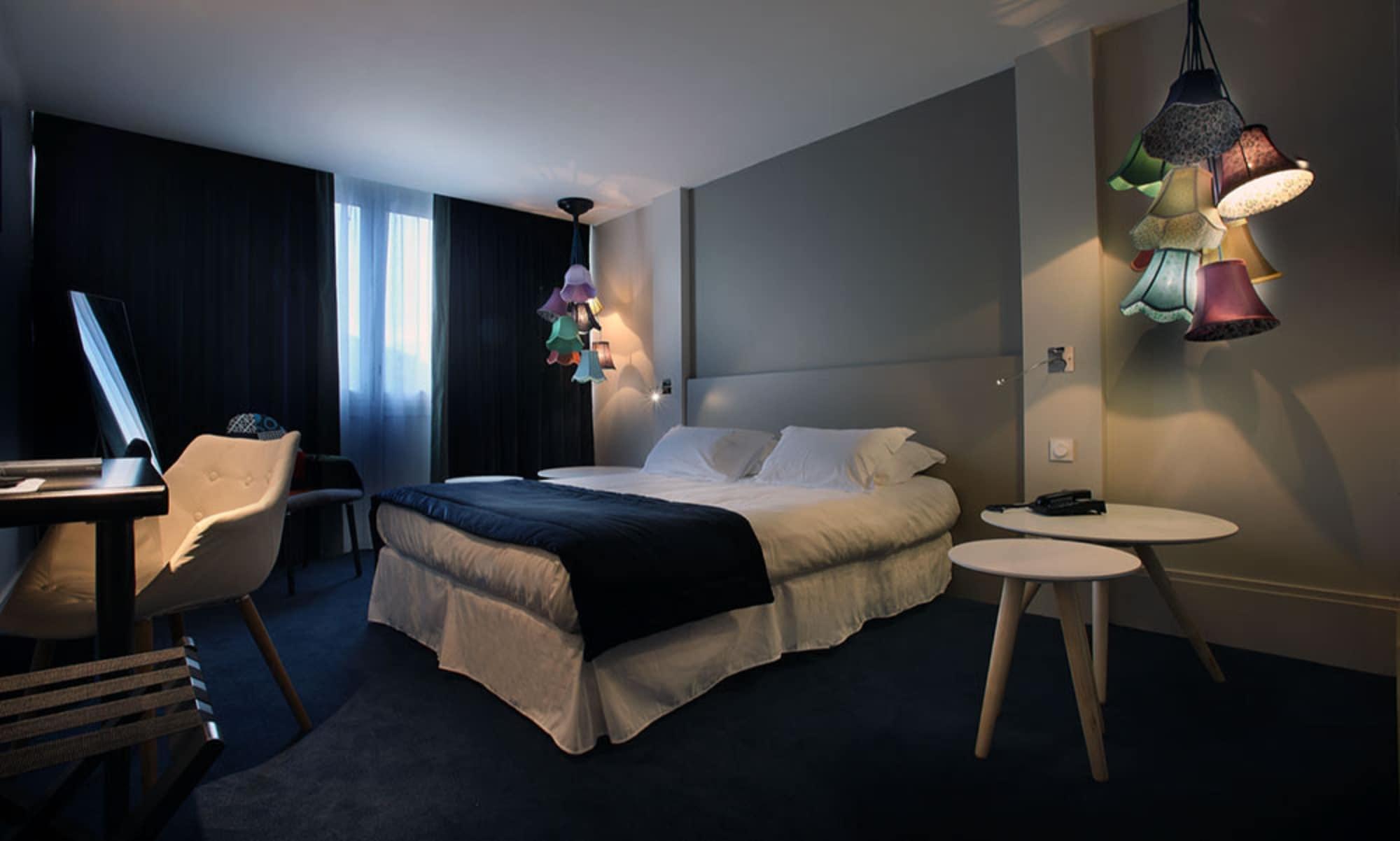 Hotel Le Cinq Hyper - Centre Chambéry Habitación foto